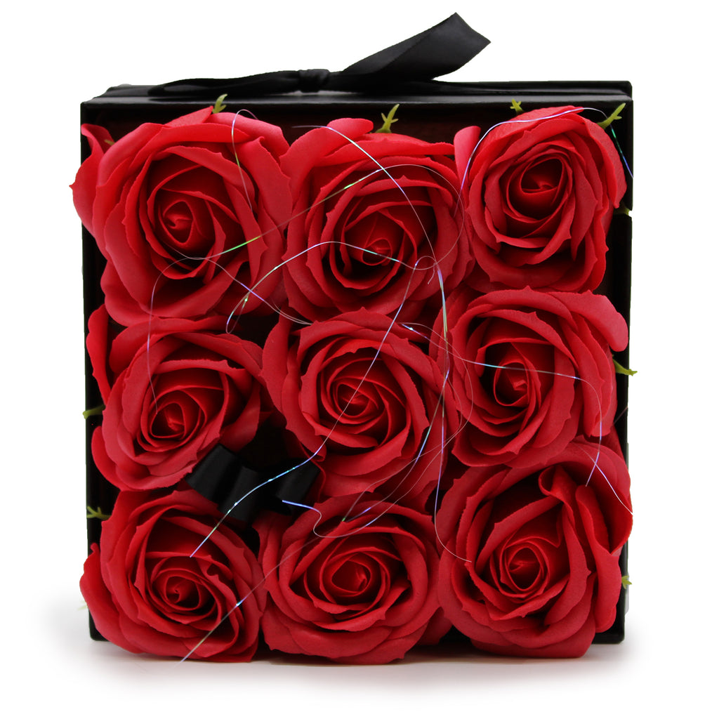 Caja de Regalo - Flor de Jabón 9 Rosas rojo - Cuadrado