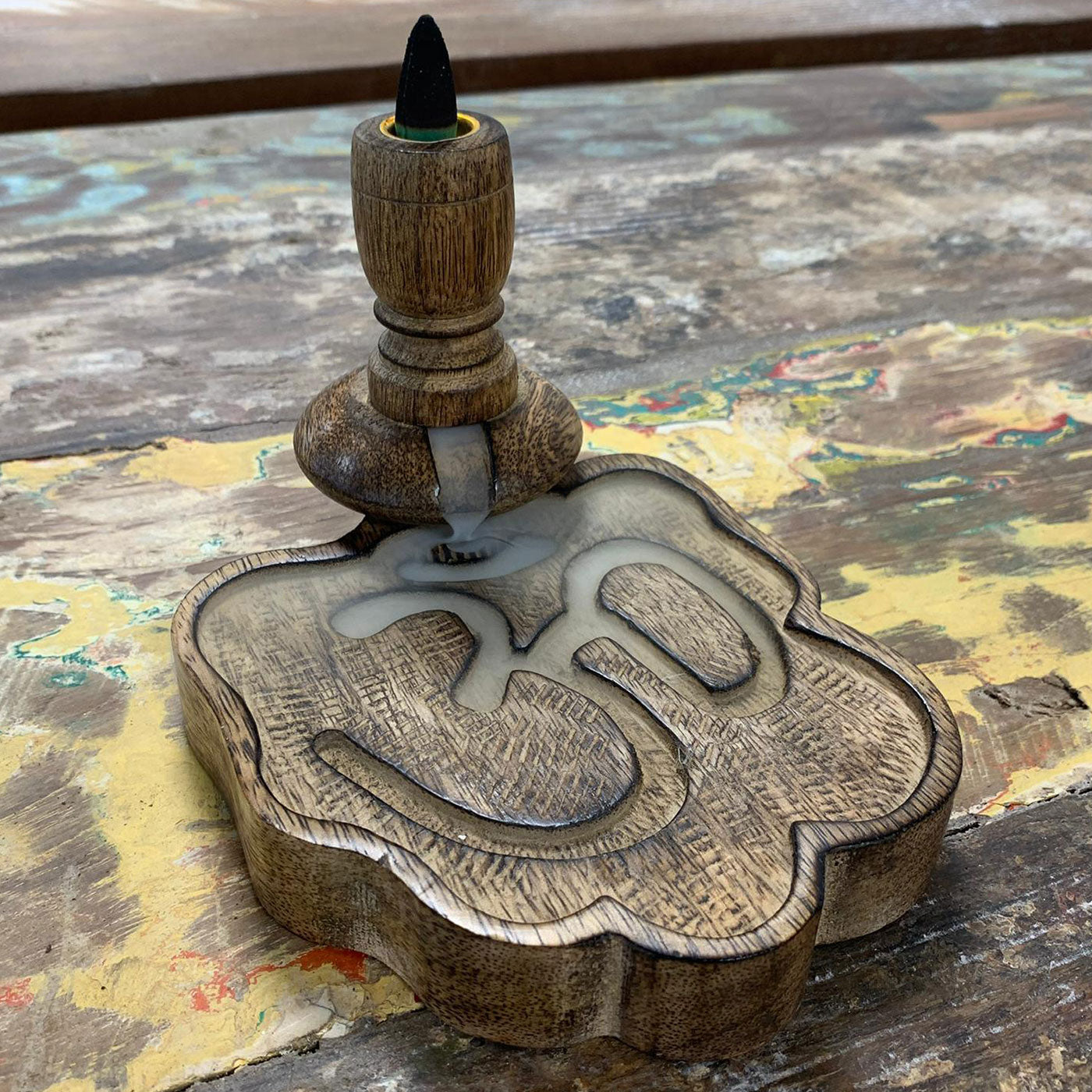 Quemador de Incienso Inverso en Madera de Mango - Ohm