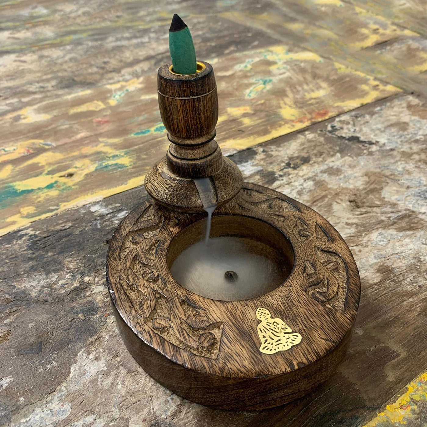 Quemador de Incienso Inverso en Madera de Mango - Brass Buddha